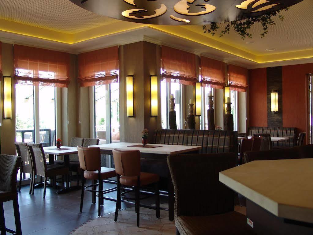 M13 Hotel Riol Экстерьер фото