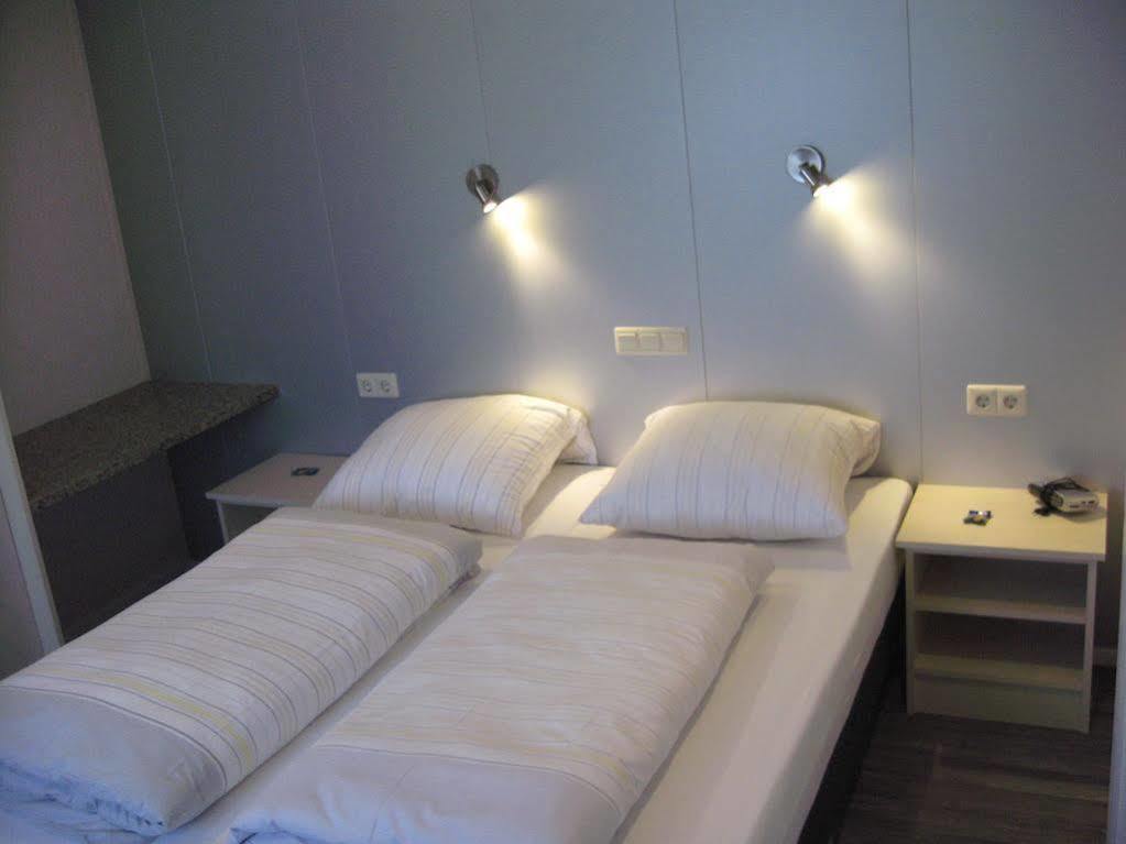 M13 Hotel Riol Экстерьер фото